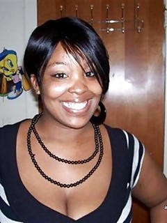 Bunch Of Black Chicks Camwhoring