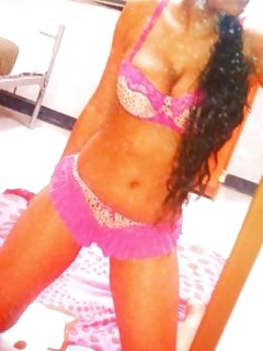 GF Exposes Her Slender Body In Various Incredible Uniforms