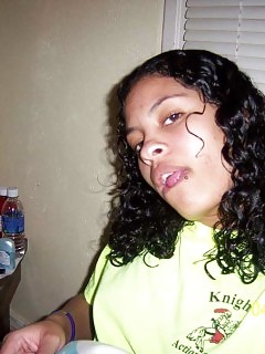 Amazing Ebony Girlfriend Posing Like A Whore On Cam