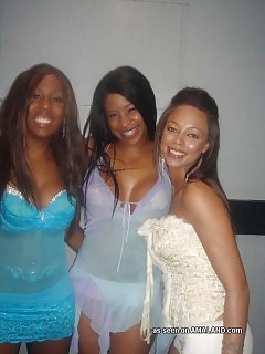 Selection Of Cutie Black Babes Posing Breathtaking On Camera