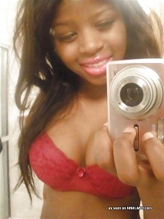 Photoset Of A Black Bitch Posing Attractive For Her Boyfriend