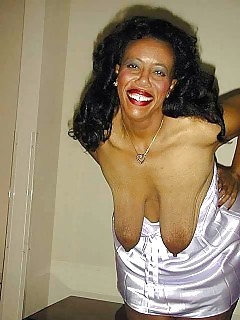 Real Black Moms Ebony MILF Porn
