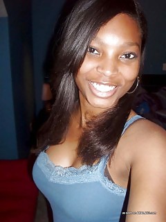 Naughty Black Babe Posing Nude And Revealing