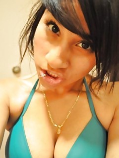 Filthy Black Babes Tease On Cam By Showing Tits