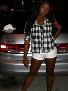 Photoset Of A Naughty Black Bitch Posing Naked On Cam