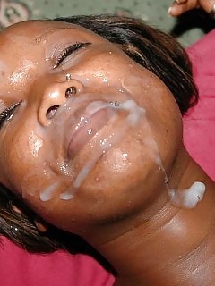 My GF Nude Ebony Spreading Pics