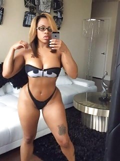 Selection Of Ebony Maids Posing Sleazy For The Camera
