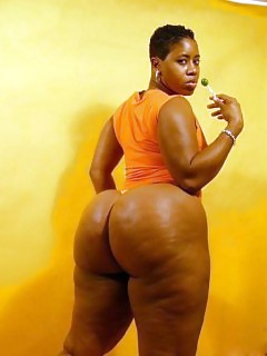 Black Booty Ebony Oral Creampie