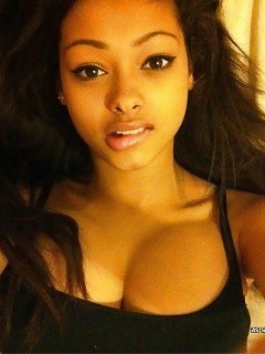 Filthy Black Chicks Like Showing Their Mindblowing Figures