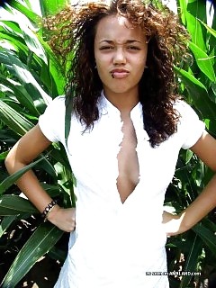 Black Friends Posing Sleazy For Their Hot Cuties