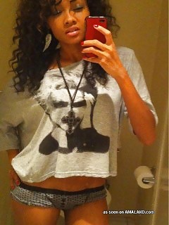 Filthy Black Chicks Like Showing Their Mindblowing Figures
