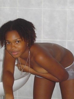 Ebony Teens Picture Club Spying Ebony Masturbates