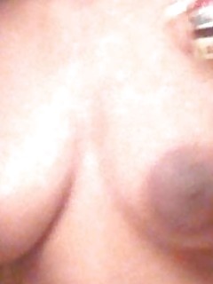 Attractive And Big Breasted Ebony Angel Takes Naked Selfpics