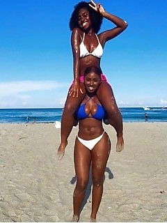 Black GF Spreading Her Bloody Hot Badonkadonk And Shaved Cunt