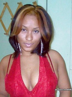 Nasty Black Babes Like Teasing Nude For Their Boys