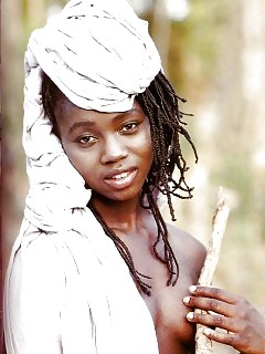 Sexy African Goddess Ebony Moms