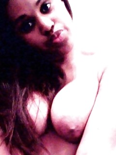 Photo Compilation Of A Nude Black Girlfriend Exposing Her Labia