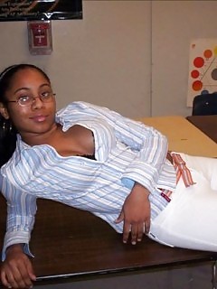 Sensual Black Babes Like To Tease Their Boys