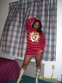 Pic Selection Of Hot And Captivating Black Girlfriends