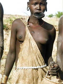 Shocking Africa Mature Black Nude Women